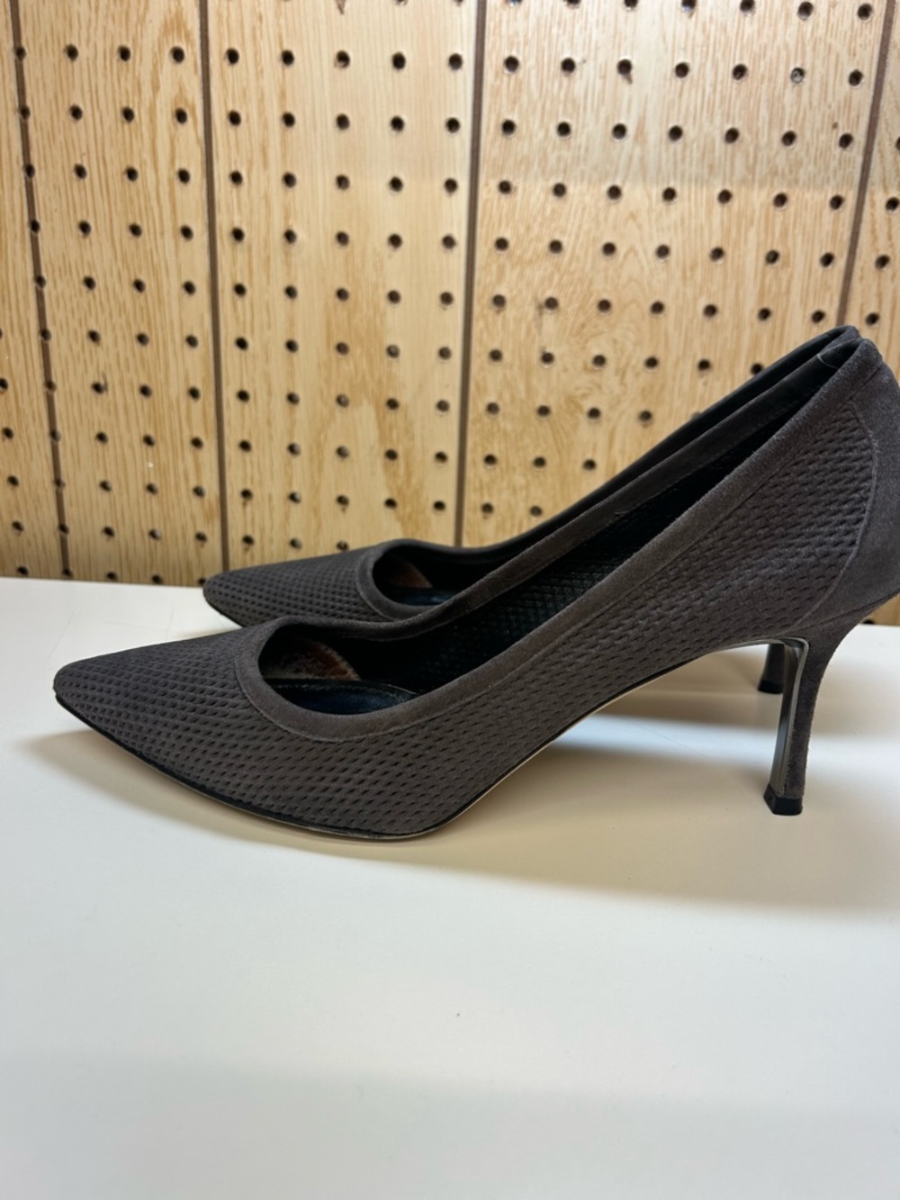 Donald J. Pliner Dark Brown Textured Pointed-Toe Mid Heel Pumps